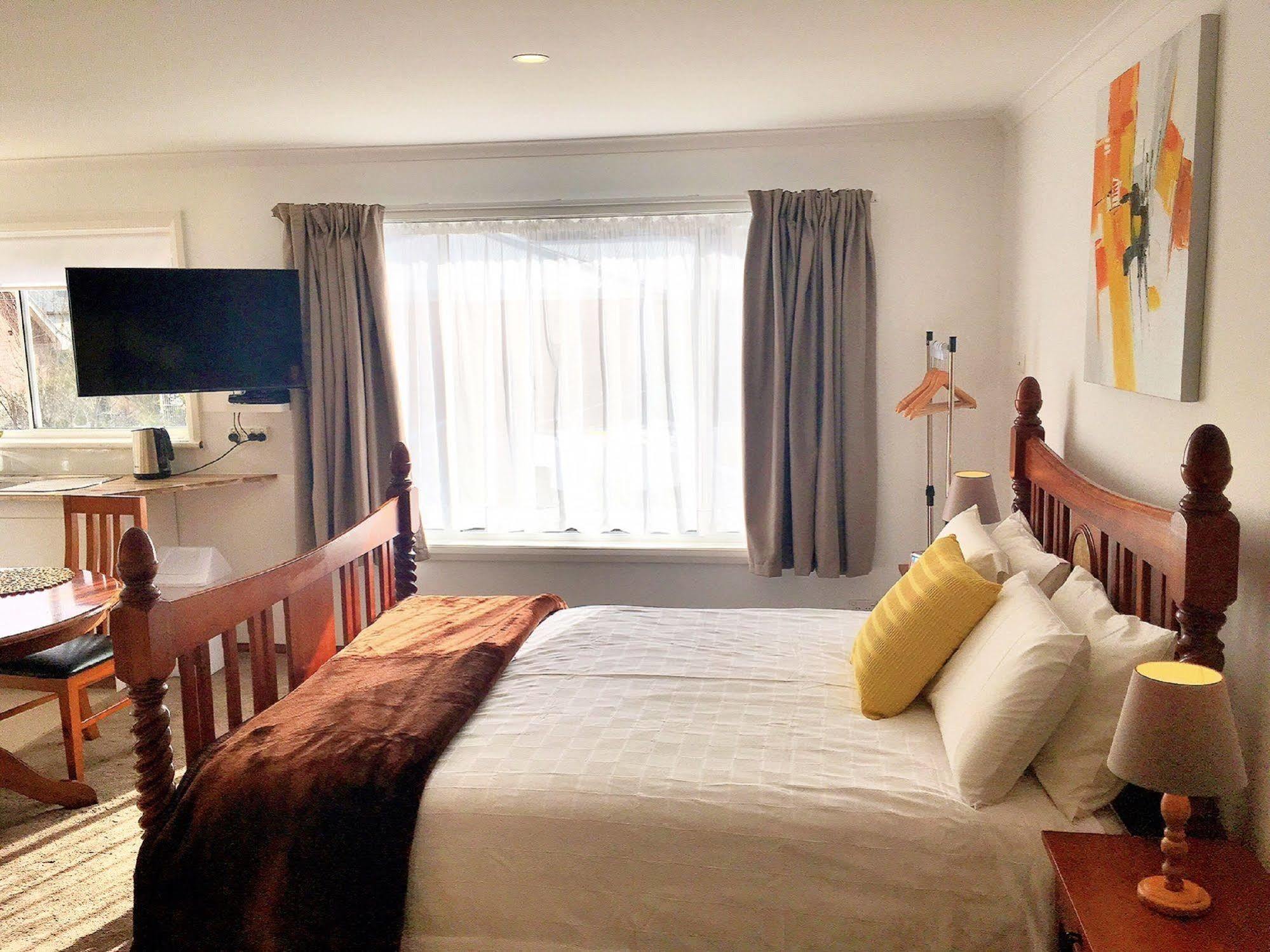 Motel Mayfair On Cavell Hobart Eksteriør billede